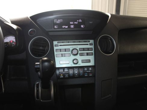 Used 2011 Honda Pilot EX image 16