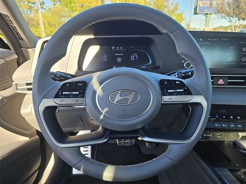 Certified 2026 Hyundai Elantra Sport image 19