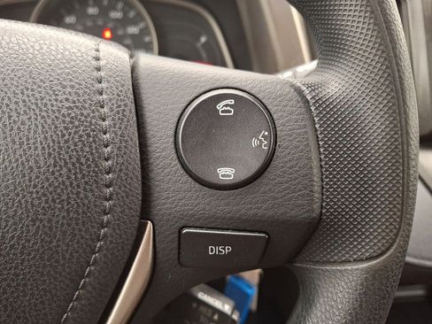 Used 2014 Toyota RAV4 LE AWD/4WD image 21