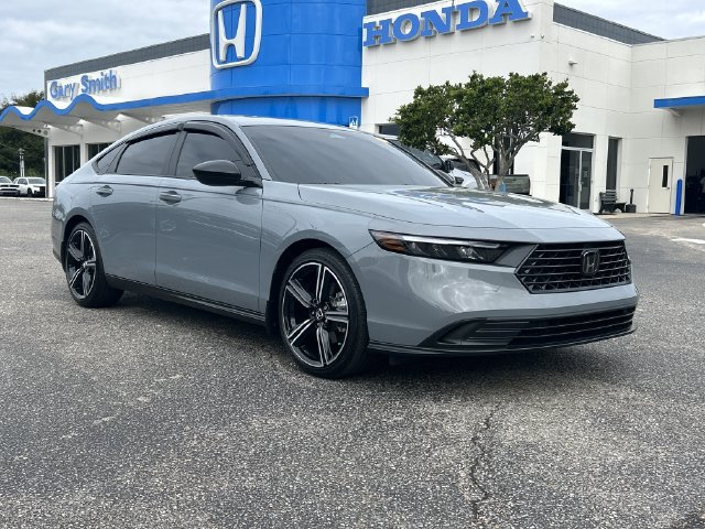 Used 2026 Honda Accord Sport image 2