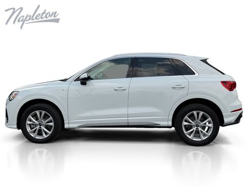 Used 2022 Audi Q3 2.0T Premium Plus AWD/4WD image 2