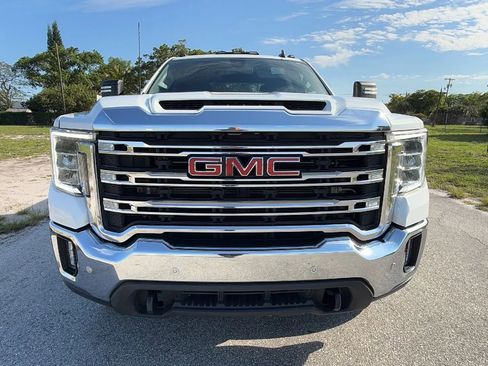 Used 2021 GMC Sierra 2500 SLE w/ SLE Value Package; AWD/4WD image 8