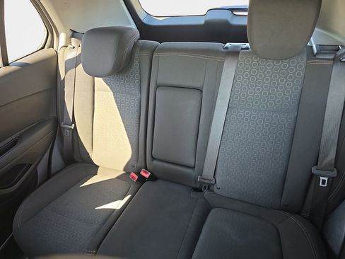 Used 2020 Chevrolet Trax LS w/ Tint and Cruise Package FWD image 19