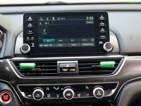 Used 2020 Honda Accord Sport image 30