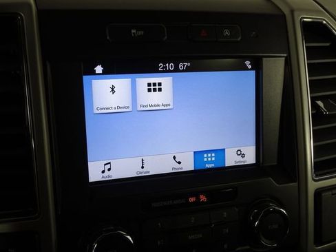 Used 2018 Ford F150 Lariat image 34