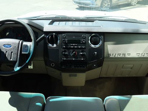 Used 2008 Ford F250 XLT image 32