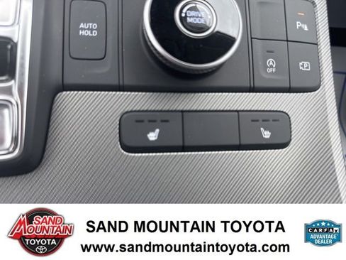Used 2025 Hyundai Palisade SEL image 18