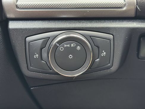 Used 2018 Ford Fusion S FWD image 23