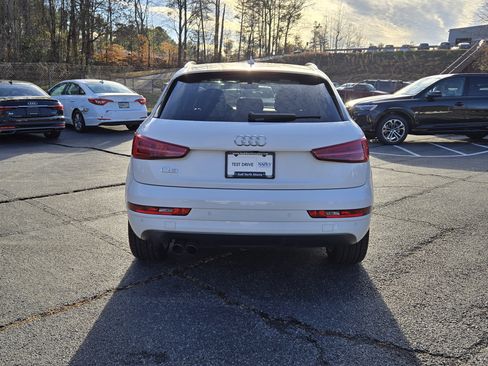 Used 2018 Audi Q3 2.0T Premium w/ Convenience Package image 4
