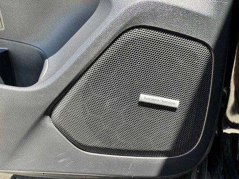 Used 2019 Subaru Ascent Touring image 38