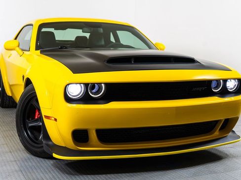 Used 2018 Dodge Challenger SRT Demon image 6
