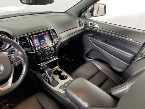 Used 2021 Jeep Grand Cherokee Limited image 24