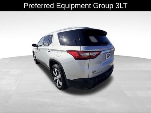 Used 2018 Chevrolet Traverse LT image 5