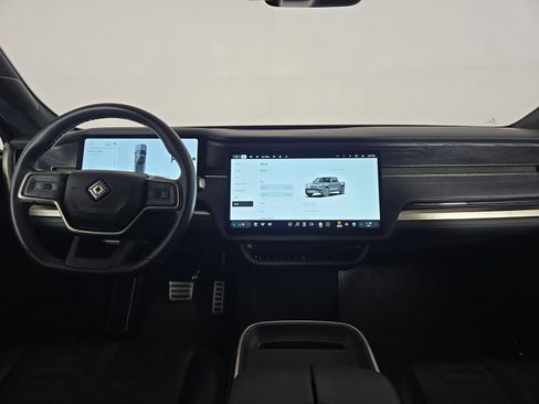 Used 2024 Rivian R1T Adventure AWD/4WD image 25