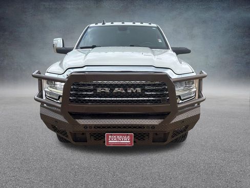 Used 2024 RAM 3500 Limited w/ Towing Technology Group AWD/4WD image 9