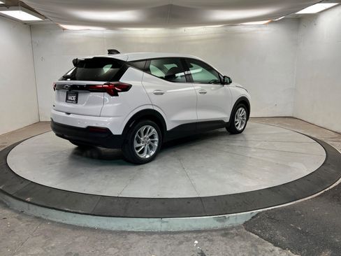 New 2027 Chevrolet Bolt LT image 6