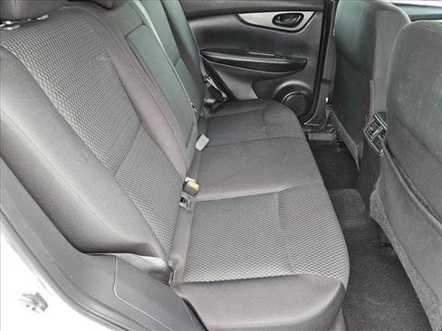 Used 2018 Nissan Rogue Sport S w/ S Appearance Package image 18