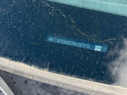 Used 2022 GMC Sierra 1500 Elevation w/ X31 Off-Road Package AWD/4WD image 3