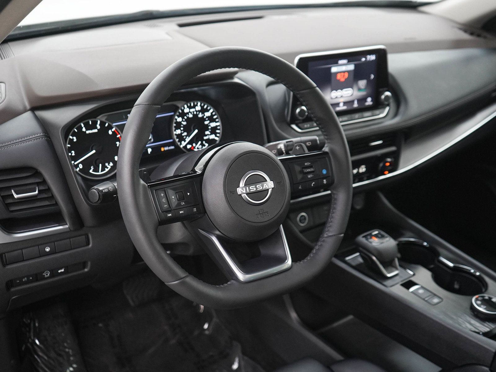 Used 2023 Nissan Rogue SV w/ SV Premium B Package AWD/4WD image 22