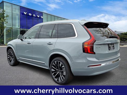 New 2026 Volvo XC90 B6 Plus w/ Protection Package Premier image 3