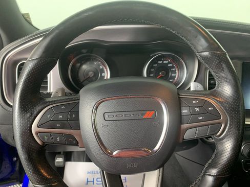 Used 2019 Dodge Charger Scat Pack w/ Dynamics Package image 21