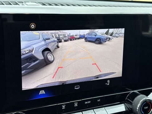 Certified 2024 Chevrolet Colorado Z71 w/ Advanced Trailering Package AWD/4WD image 18