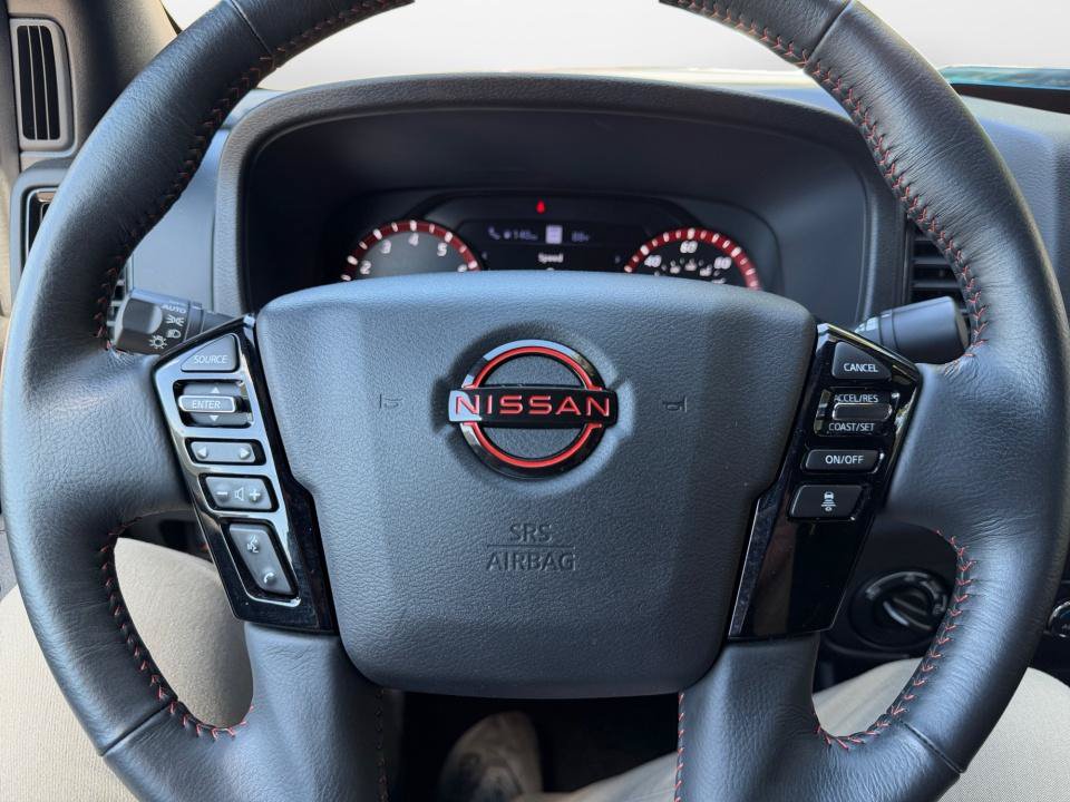 Used 2023 Nissan Frontier PRO-4X w/ Technology Package AWD/4WD image 13