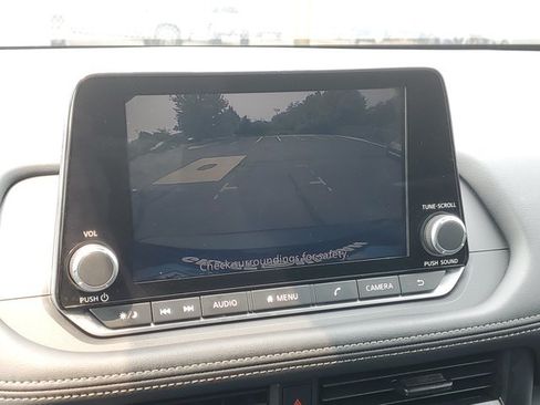 Certified 2026 Nissan Rogue S FWD image 14