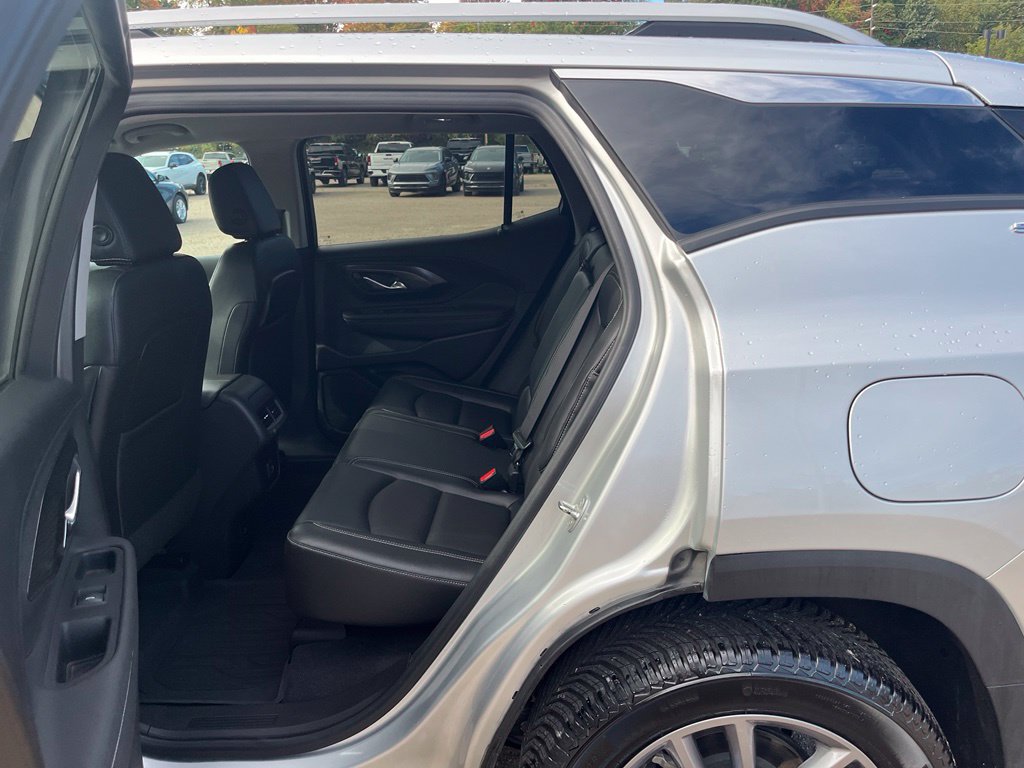 Used 2022 GMC Terrain SLT AWD/4WD image 29