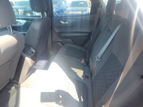 Used 2020 Chevrolet Blazer LT FWD image 9