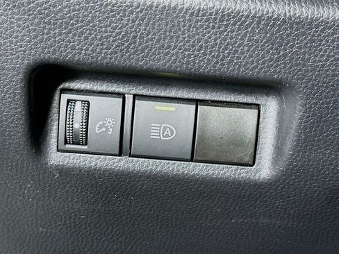 Used 2024 Toyota RAV4 XLE image 17