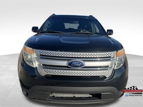 Used 2014 Ford Explorer XLT w/ Equipment Group 202A image 8