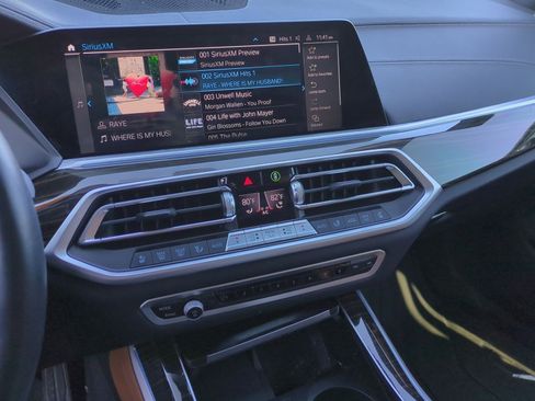 Used 2023 BMW X5 xDrive45e w/ M Sport Package image 30