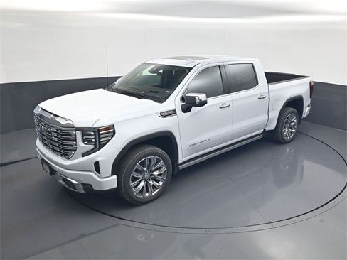 Used 2026 GMC Sierra 1500 Denali image 13