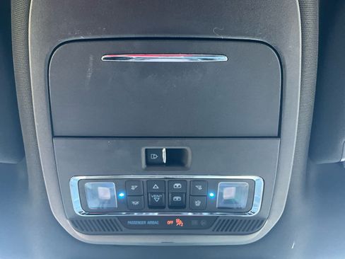 Used 2023 Ford F150 Lariat w/ Equipment Group 502A High AWD/4WD image 19