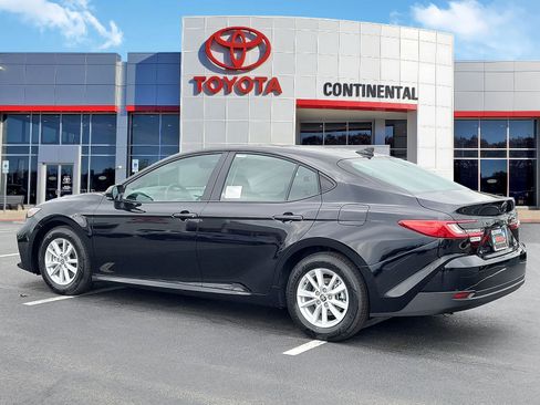 New 2026 Toyota Camry LE image 4