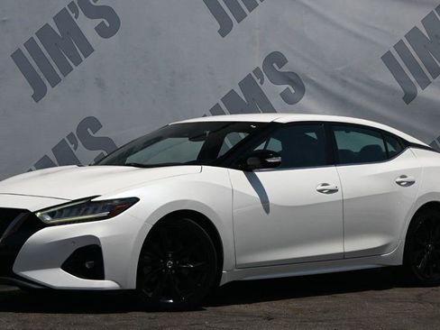 Used 2019 Nissan Maxima SR w/ Illumination Package image 1