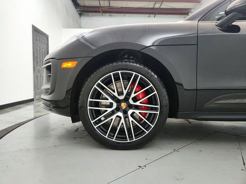 Used 2022 Porsche Macan GTS AWD/4WD image 30