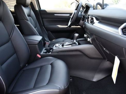Used 2025 MAZDA CX-5 AWD 2.5 S w/ Select Package image 28