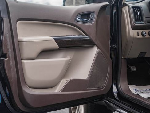 Used 2019 GMC Canyon SLT w/ Driver Alert Package image 43