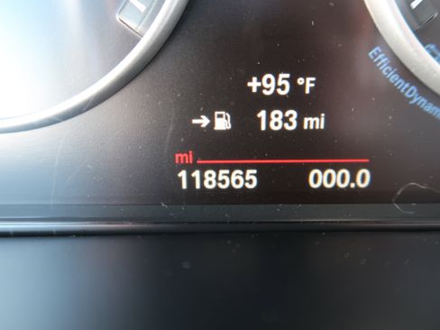 Used 2018 BMW X5 sDrive35i RWD image 25
