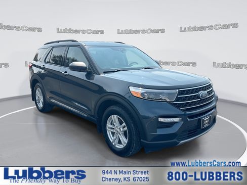 Used 2022 Ford Explorer XLT w/ Equipment Group 202A AWD/4WD image 1