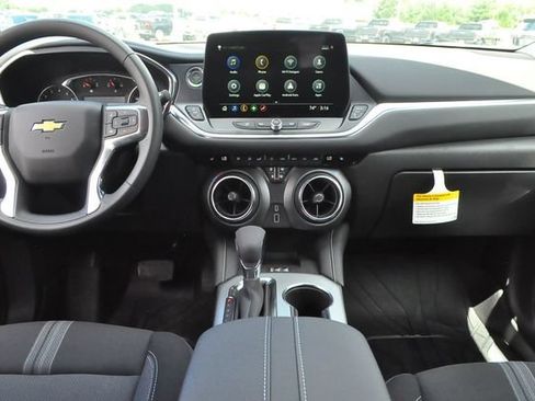 New 2026 Chevrolet Blazer LT w/ Convenience Package FWD image 14