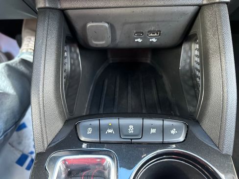 Certified 2024 Chevrolet TrailBlazer RS image 30