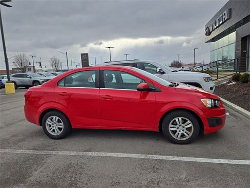 Used 2013 Chevrolet Sonic LT image 1