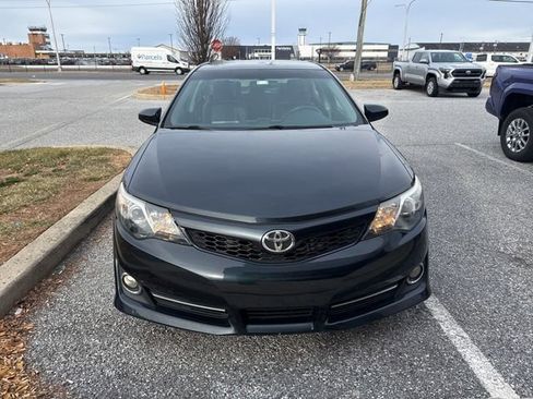 Used 2013 Toyota Camry SE image 3