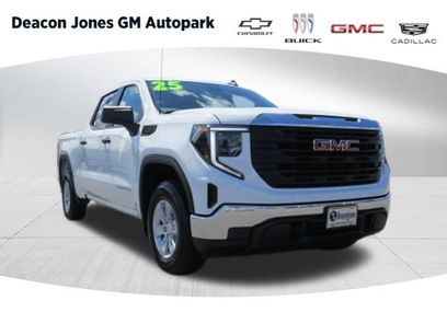 New 2025 GMC Sierra 1500 Pro w/ Pro Value Package