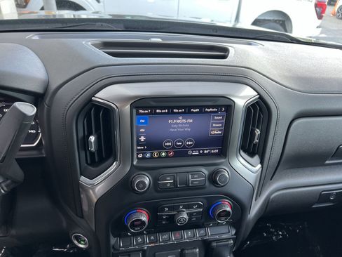 Used 2021 Chevrolet Silverado 1500 RST AWD/4WD image 26