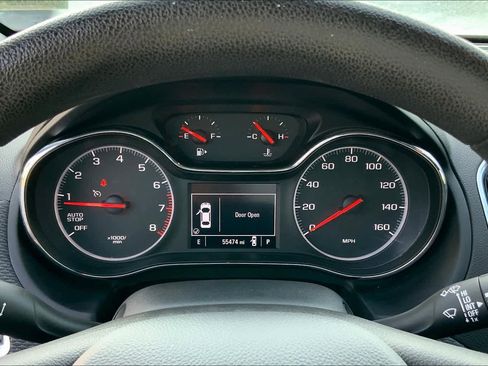 Used 2019 Chevrolet Cruze LS w/ LS Fleet Convenience Package image 25