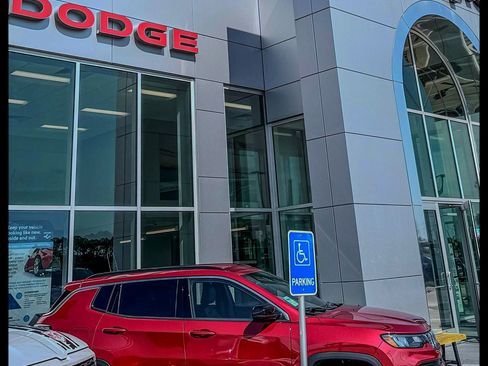 Used 2024 GMC Sierra 1500 Denali w/ Denali Reserve Package image 11